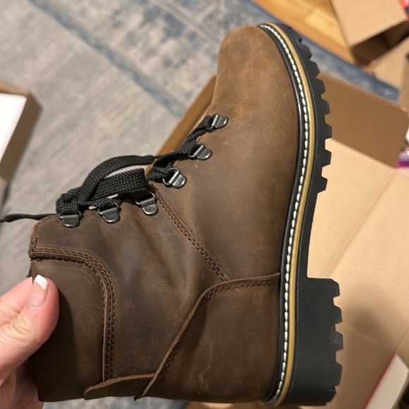 Brown Toe Warmer boots - Picture 7 of 10